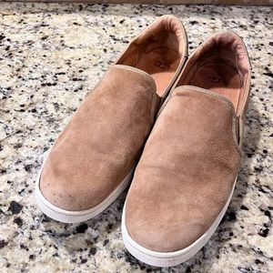 UGG Cas Suede & Leather Sneaker size 11